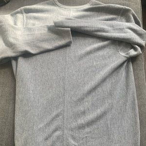 Lulu lemon mens sweater size XL worn once